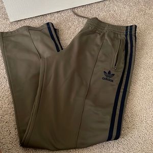 COPY - Adidas sweatpants green and blue